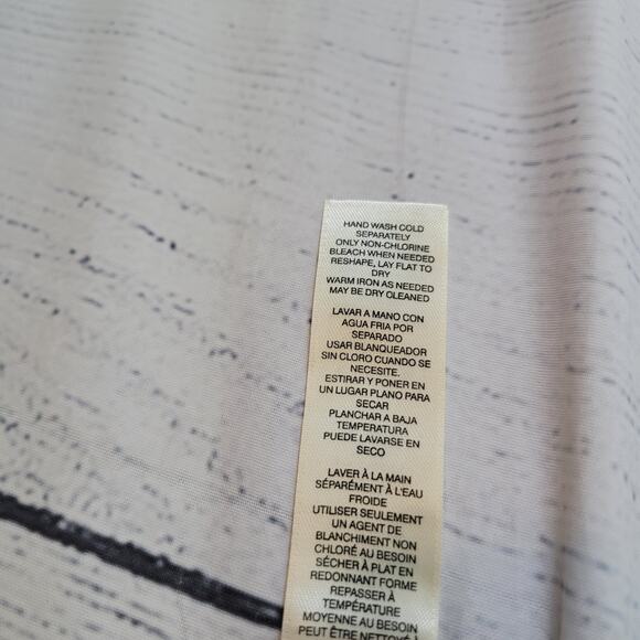 Chico's Size 2 US L Diamond Mesh Moto Jacket White Layer Mature Office Zipper - Picture 10 of 10